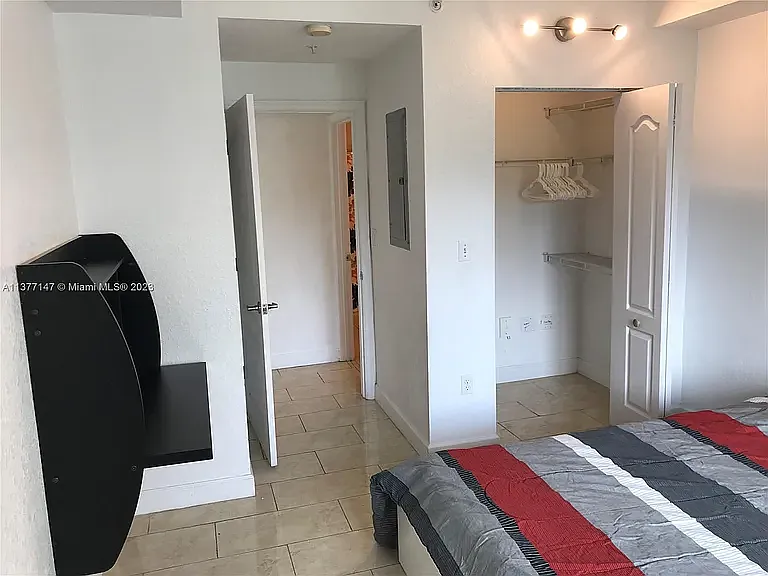 6001 SW 70th St #624 — Photo 3