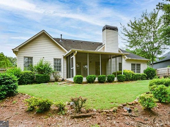 4th image of 379 Evans Mill Dr
