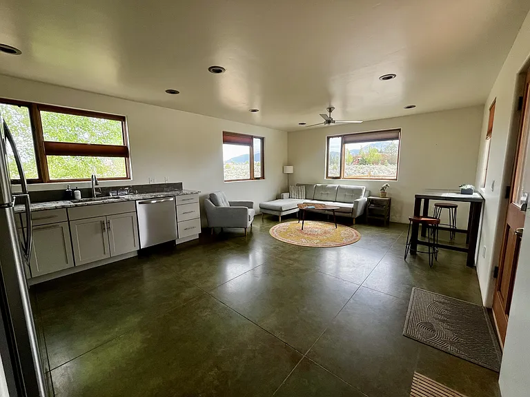 28 Piedra Vista Rd #B — Photo 17
