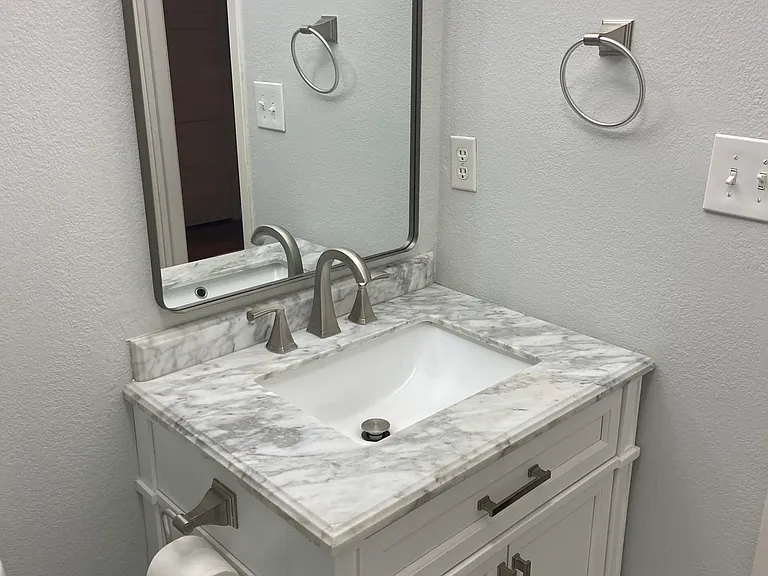 3314 Douglas Ave #103 — Photo 33