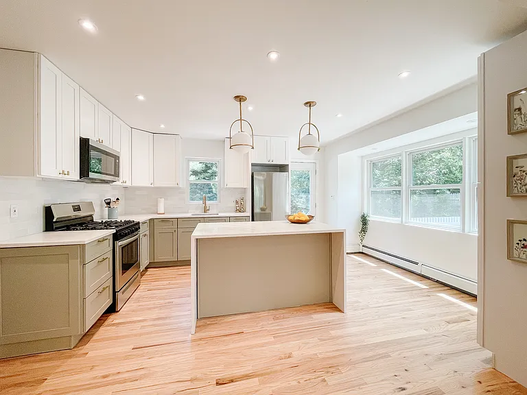 61 Hog Creek Rd — Photo 12