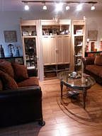 2nd image of 40 Wellington Ct APT 2J