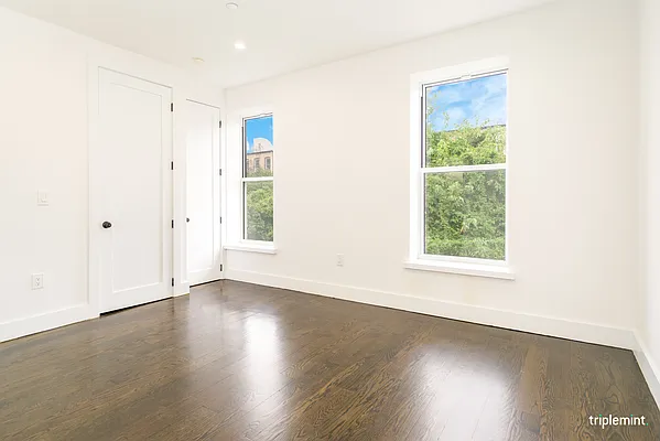 Rented by Triplemint | media 19