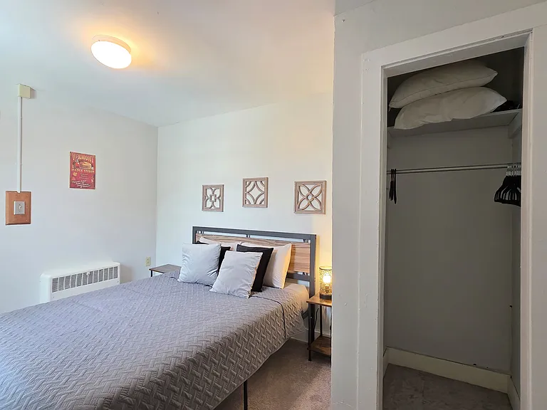486 Main St #B — Photo 16