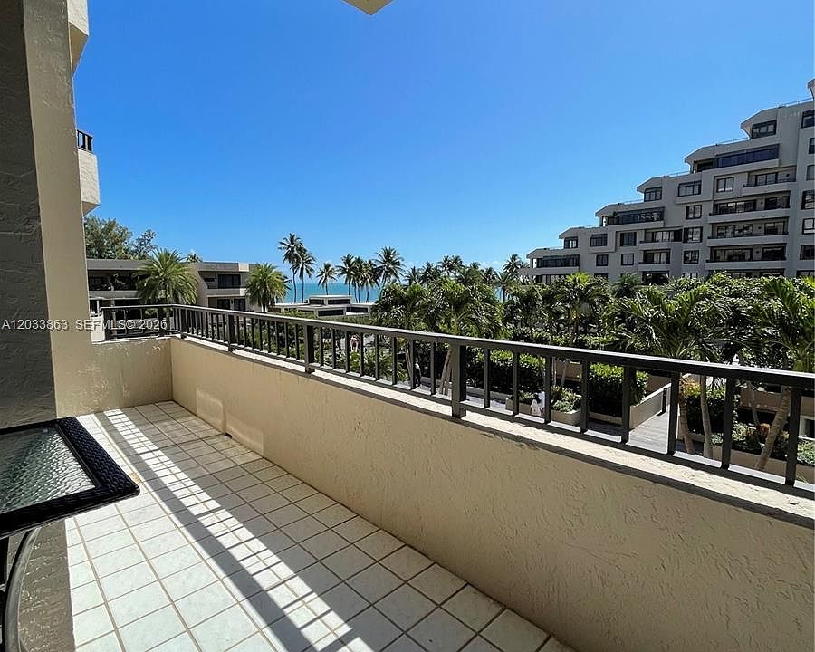 1st image of 251 Crandon Blvd APT 338