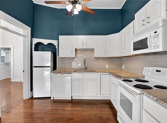 5th image of 4808 Magazine St APT D