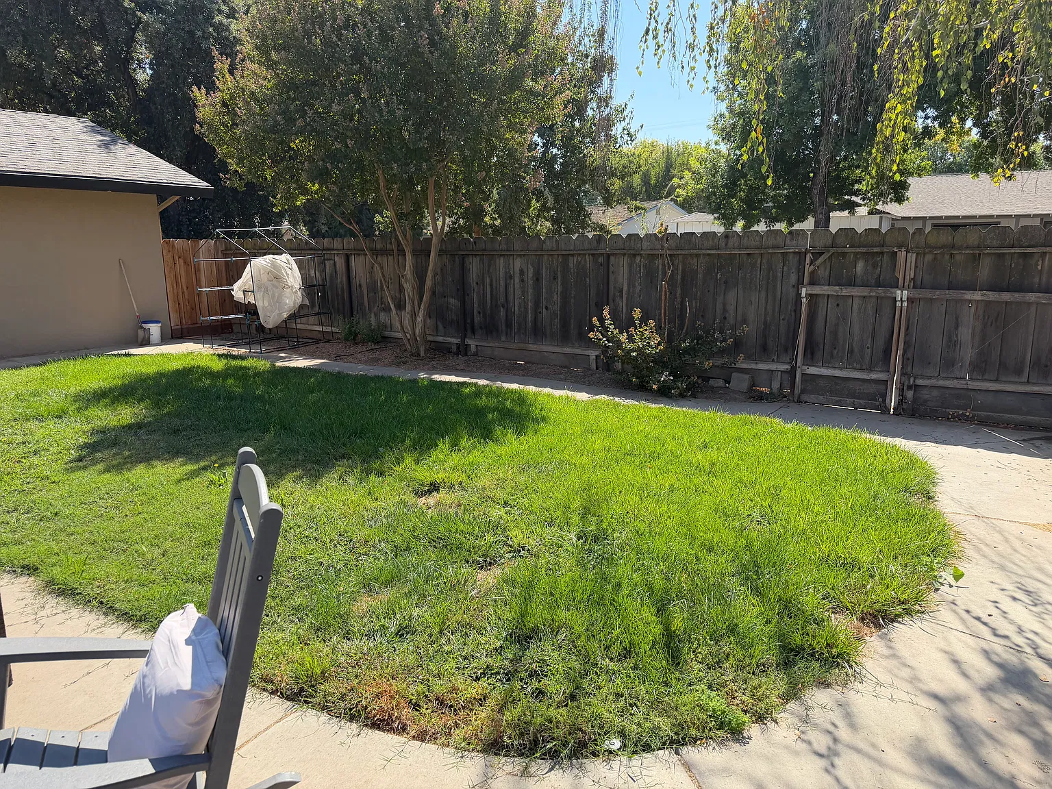 4 bed, 2018 sqft, $2,995 — Photo 3