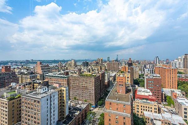 Rented by Living New York | media 8