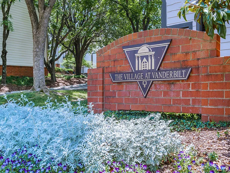 Vanderbilt Properties — Photo 15
