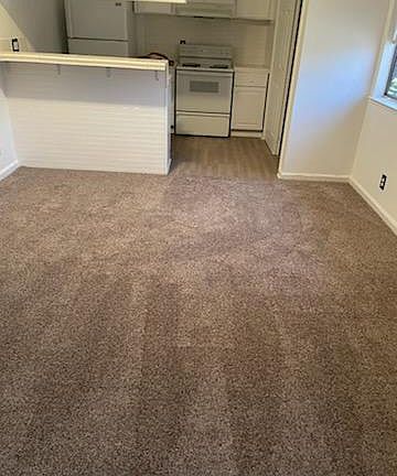 3rd image of 4942 N Holt Ave APT 102