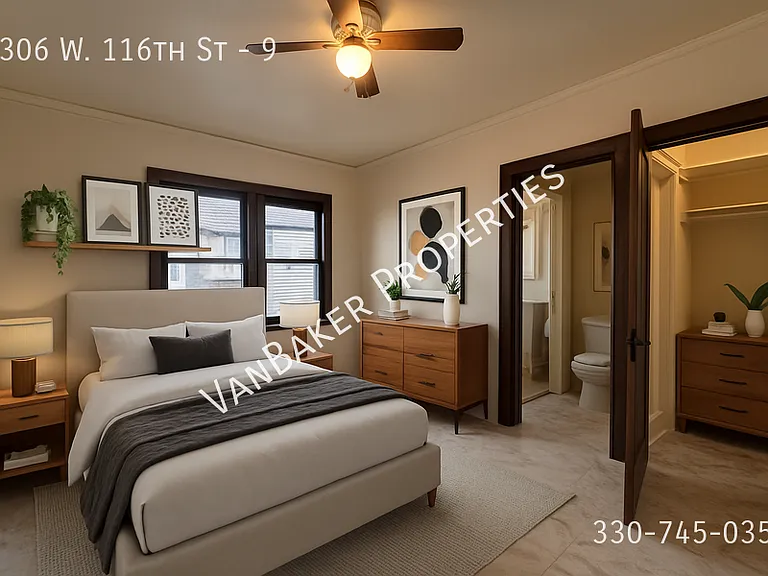 1306 W 116th St #9 — Photo 2