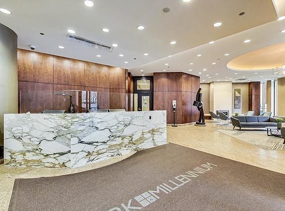 5th image of 222 N Columbus Dr APT 3805