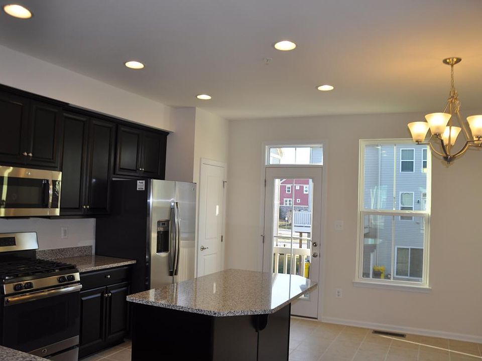 2nd floor kitchen