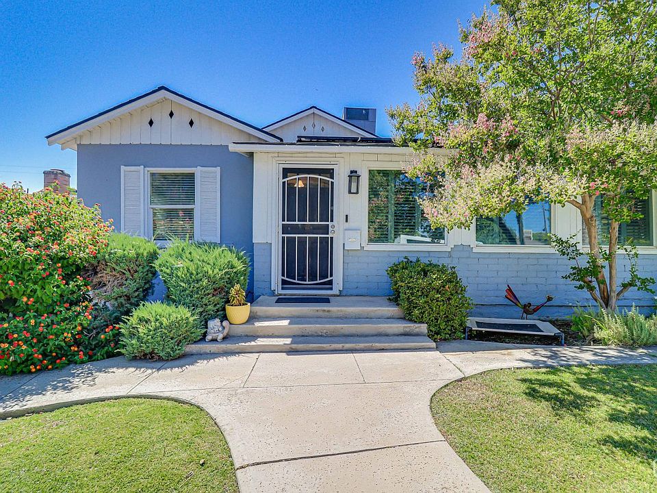 1st image of 2704 Alturas Dr