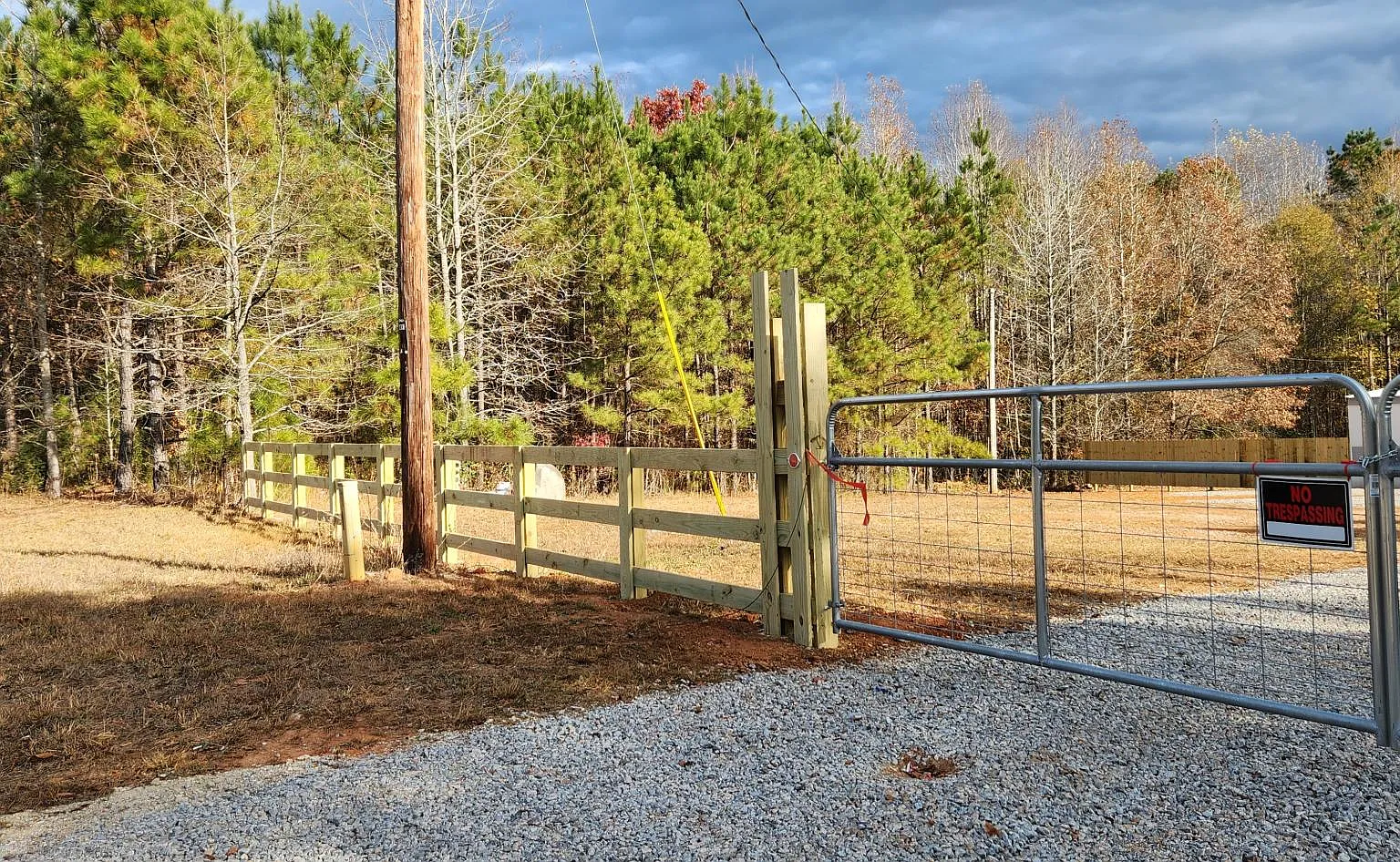 5522 State Highway 561 — Photo 3