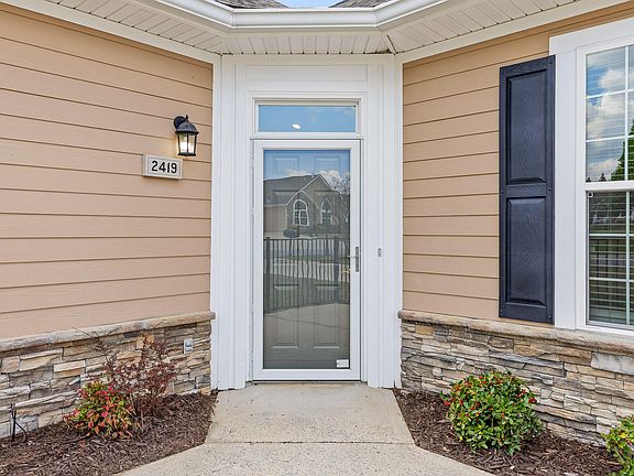 2nd image of 2419 Baskette Way