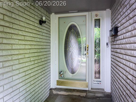 4th image of 1454 Pine Valley Blvd