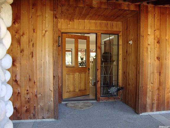 4th image of 7811 Lazy Trail Ct