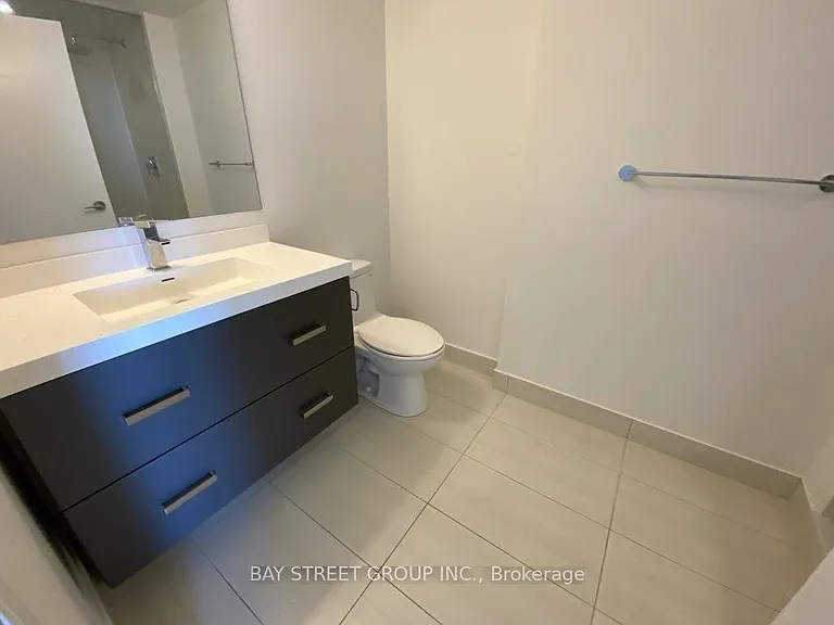 50 Wellesley St E #3106 — Photo 14