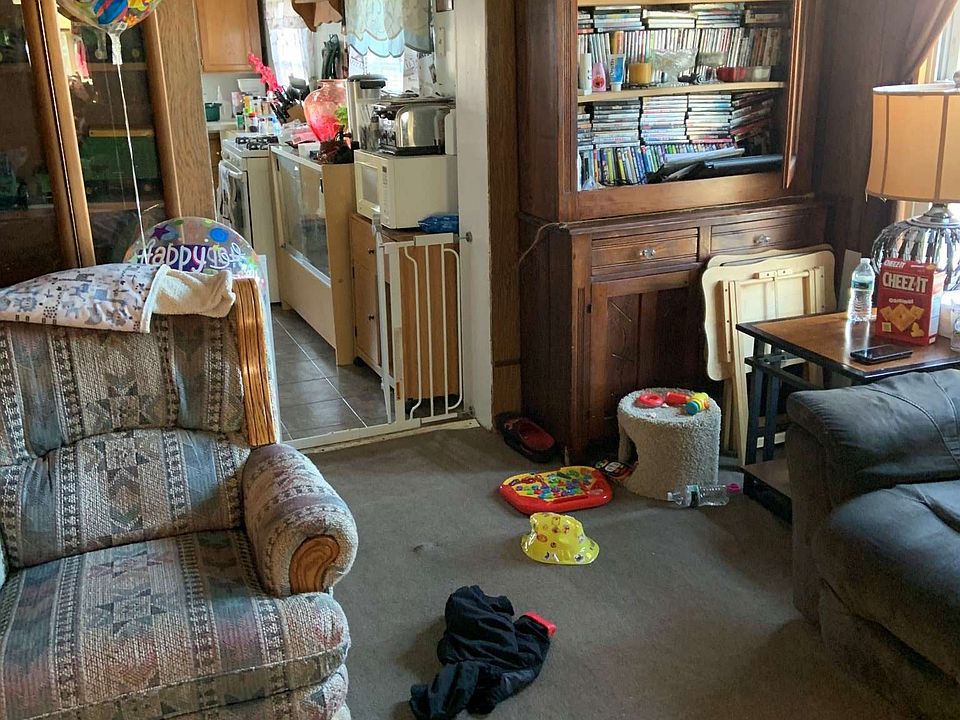 2nd image of 26513 Edison Rd
