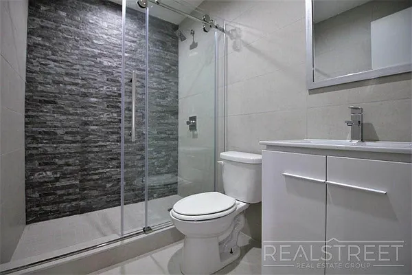 Rented by Real Street Inc | media 24