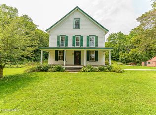 811 Staco Rd, Hannacroix, NY 12087