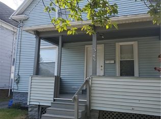 345 1st St, Rochester, NY 14605