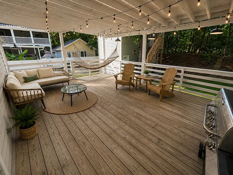 71 Kensington Blvd — Photo 2