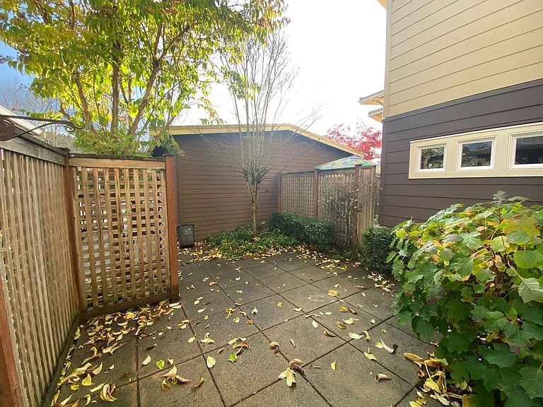 Villas at Woodinville — Photo 4