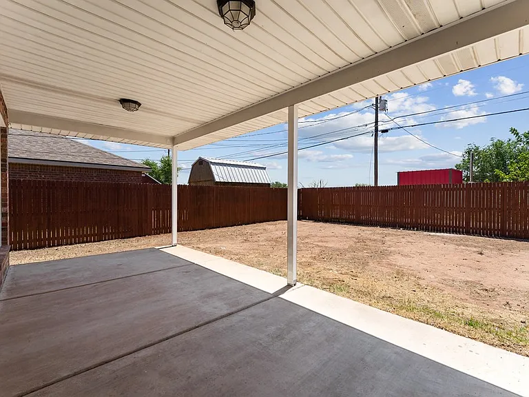 716 Duke Ave — Photo 19