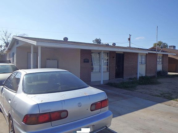 3rd image of 1119 E Hacienda Dr