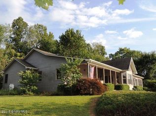 6596 Cecils Chapel Rd, Hiwassee, VA 24347
