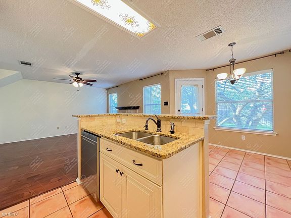 5th image of 1209 Cedar Hills Blvd