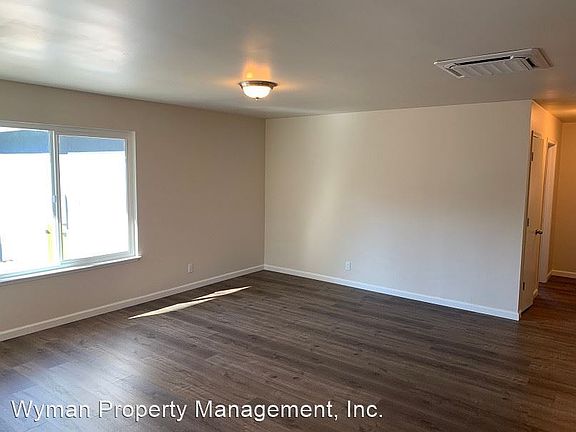 5th image of 820 Lincoln Ave #828