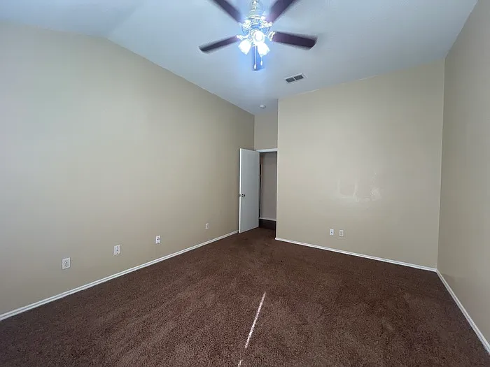 10409 Pleasant Mound Dr — Photo 13