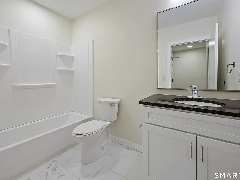 1355 Main St #302 — Photo 3