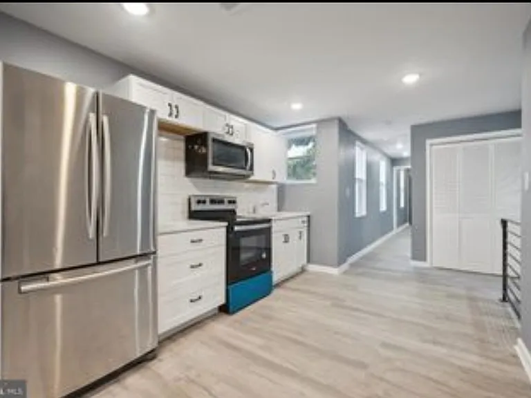 1534 W York St #2 — Photo 6
