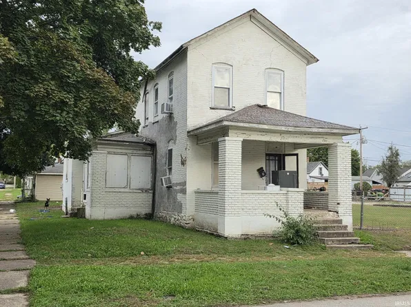 204 6th St, Peru, IN 46970