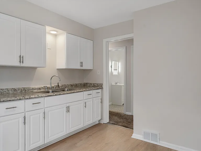 4105 Grayton St — Photo 11