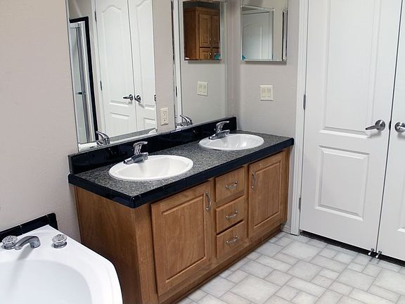 4th image of 10423 S 405th Ave