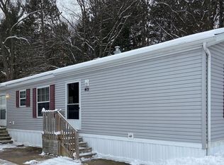 401 Elm Rest Ave, Cadillac, MI 49601