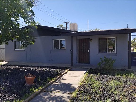 3rd image of 10305 Newcastle Dr