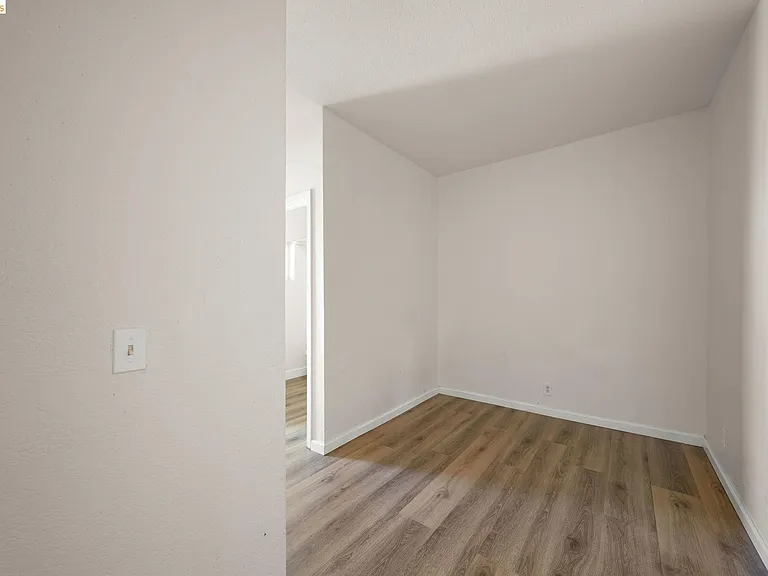 203 Bissell Ave #2 — Photo 9