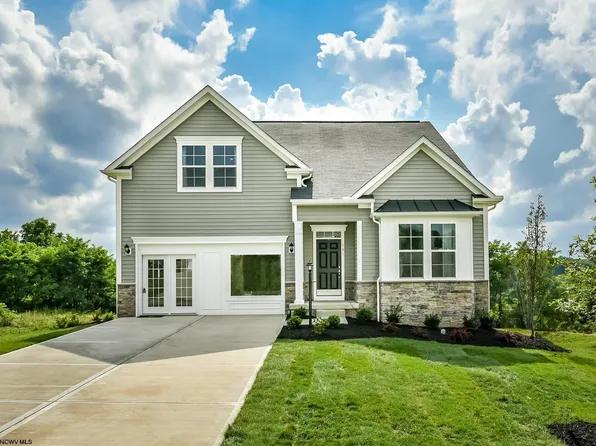 401 Lexington Cir, Bridgeport, WV 26330