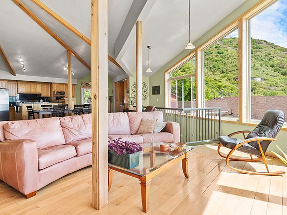 3rd image of 2456 E Bonneville Terrace Dr