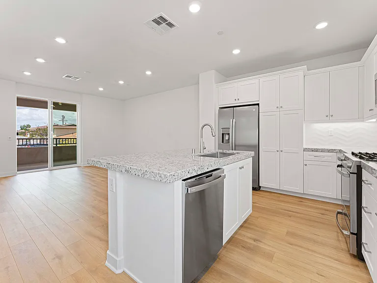 1606 S Marengo Ave #1606 — Photo 14