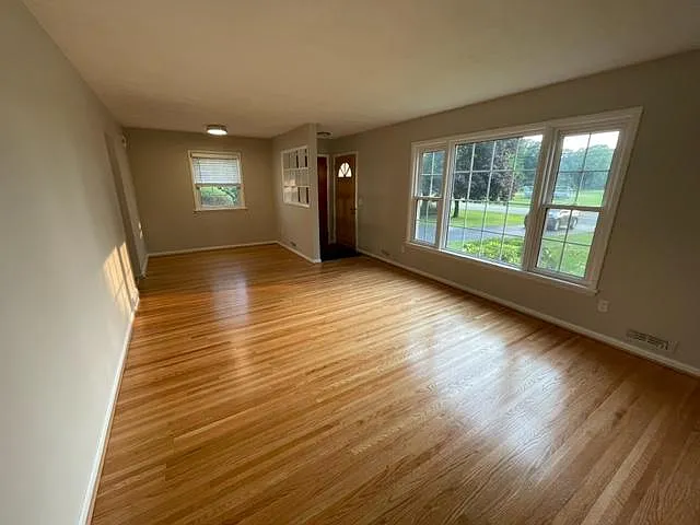 2032 Baird Rd — Photo 6