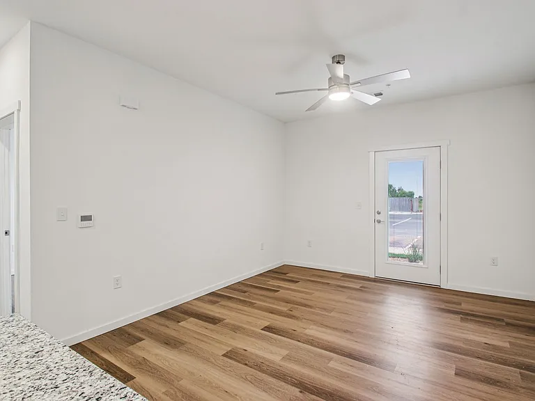 Portland Place Apartments — Photo 51
