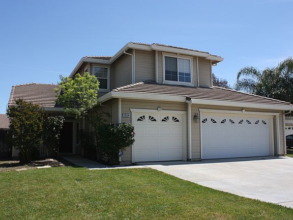 2nd image of 1554 Grace Ct