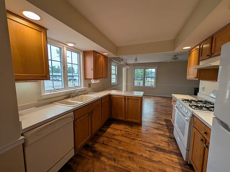 23 Martin St — Photo 1